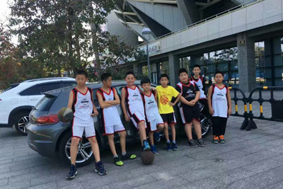 升級步伐加快 服裝行業效益小幅增長